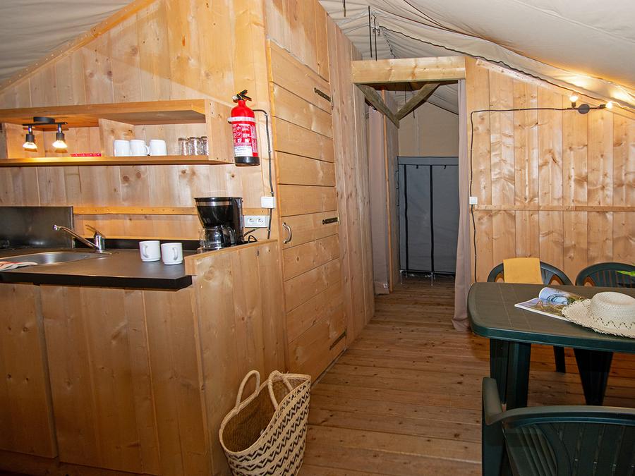 Tente en toile et en bois 5 personnes - Tente lodge premium avec sanitaires 5 personnes 5