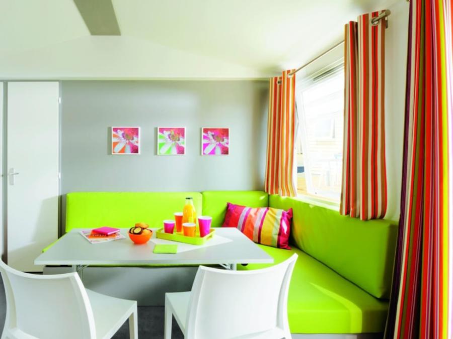 Mobilhome 4 personnes - Confort 26m² 2 chambres + terrasse semi-couverte (coté terre) 6