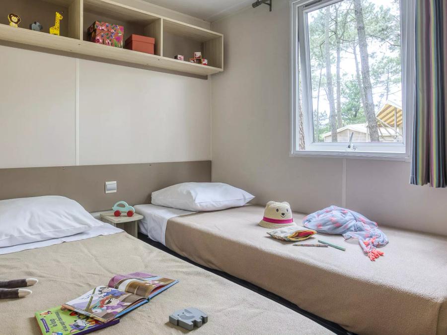 Mobilhome 6 personnes - Confort 4 Pièces 6 Personnes + TV 4