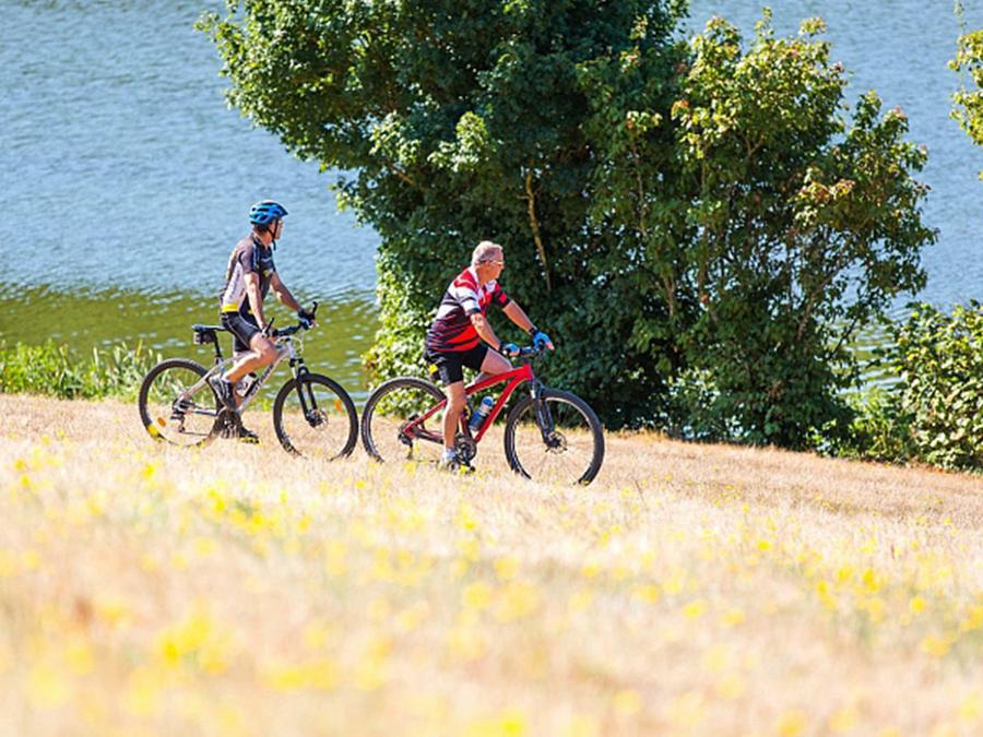Camping Du Lac de Jaunay 3*