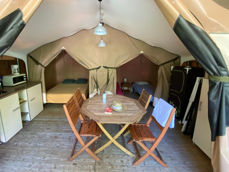 Bungalow toilé 4 personnes - Lodge Victoria Confort + Sans sanitaire 7