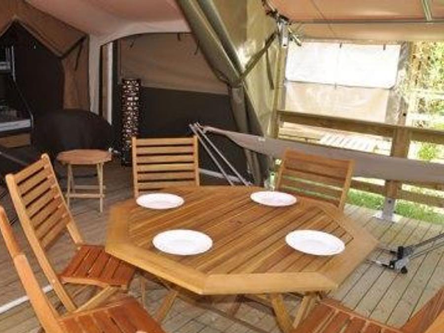 Bungalow toilé 5 personnes - Freeflower Confort sans sanitaires 40m² 1