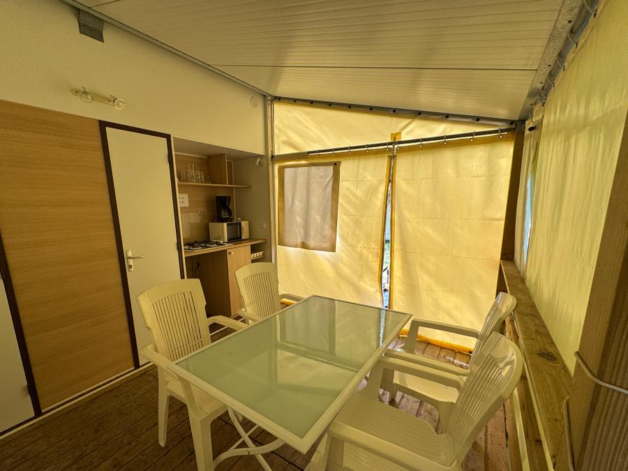 Mobilhome 4 personnes - Tithome Standard 21m² (sans sanitaires) + terrasse 10m² 8