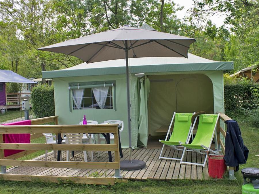 Bungalow toilé 4 personnes - Funflower Standard 20 m² sans sanitaires 0