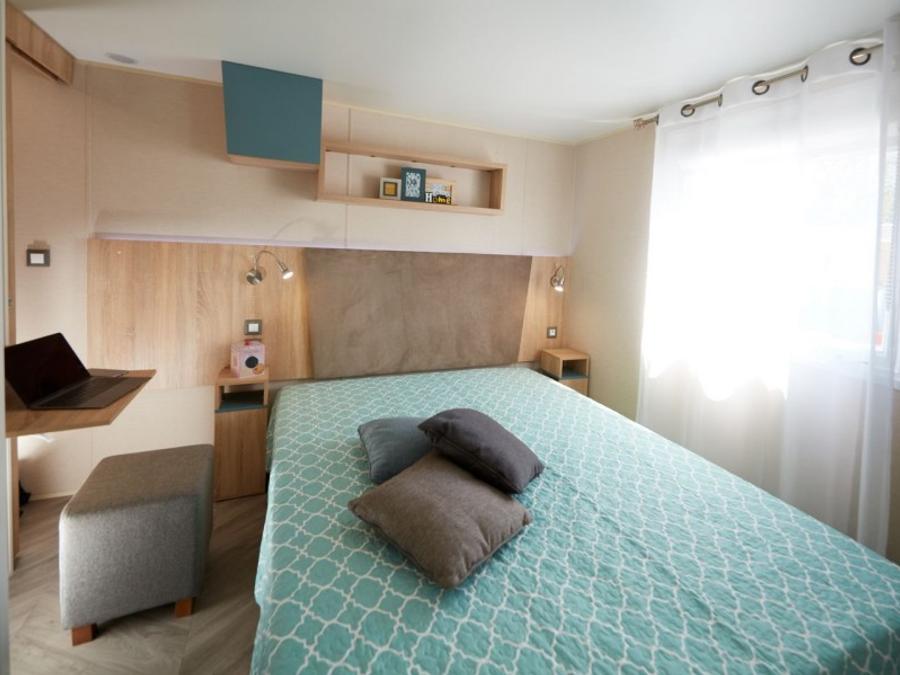 Mobilhome 4 personnes - Mobil-home Luxe 40m² (4p-2ch), Clim, Tv, Lv, lit 160,volets roulants, plancha, Nespresso 4