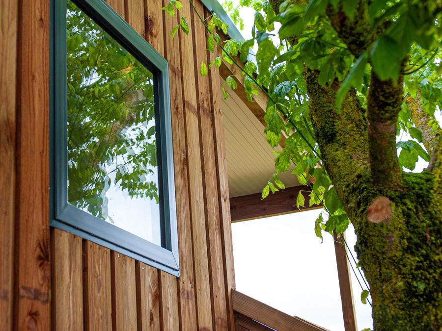 Chalet 5 personnes - Chalet Premium (35m²) avec terrasse couverte, 2 chambres 5