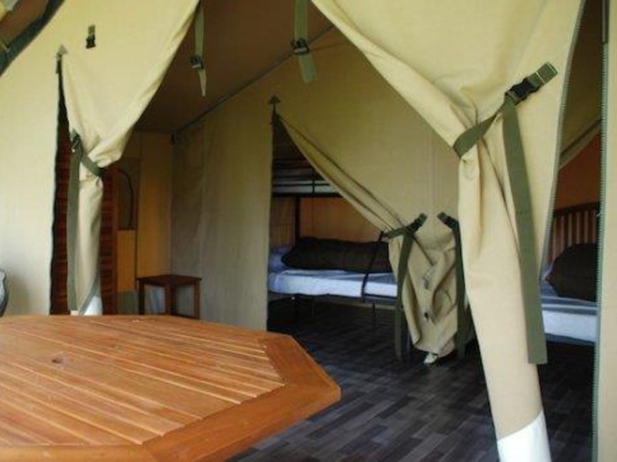 Tente en toile et en bois 5 personnes - Tente Safari KENYA 30m² - 2 chambres - sans sanitaires 5 pers 6