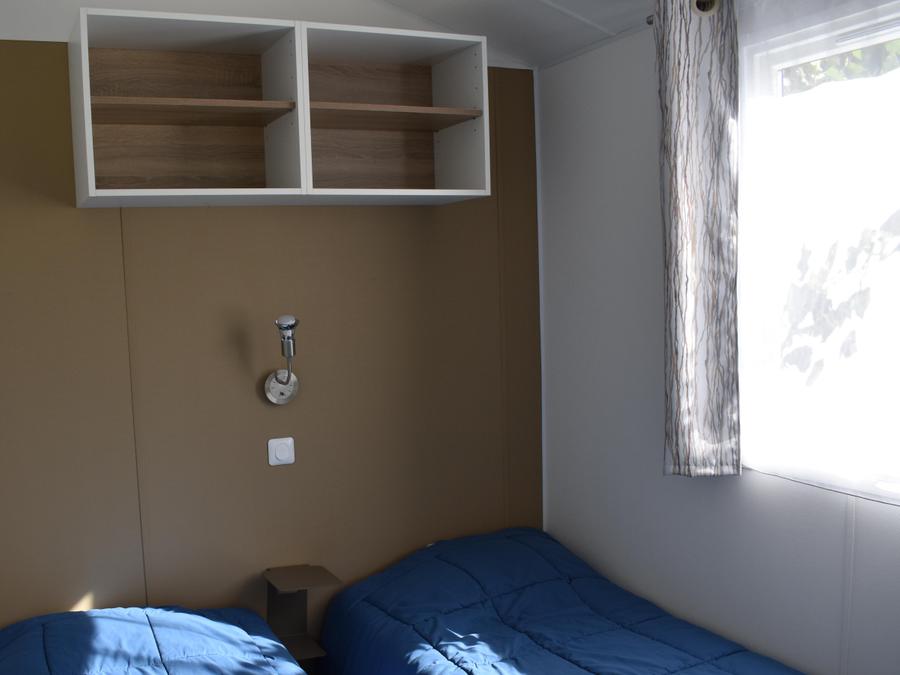 Mobilhome 4 personnes - Mobil home Panama 32m² (23m² +9m² de terrasse) - 2 chambres 4 pers 5