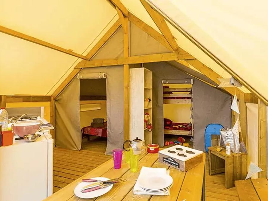 Tente en toile et en bois 4 personnes - Tente Lodge 3 Pièces 4 Personnes Sans Sanitaire 0