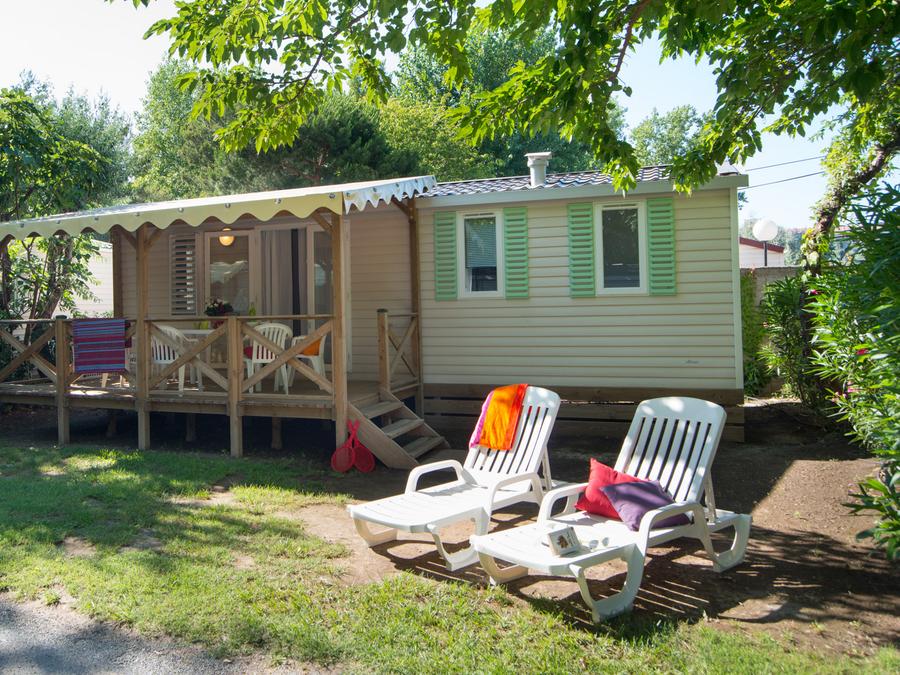 Mobilhome 6 personnes - 2 chambres 4 adultes et 2 enfants, 0