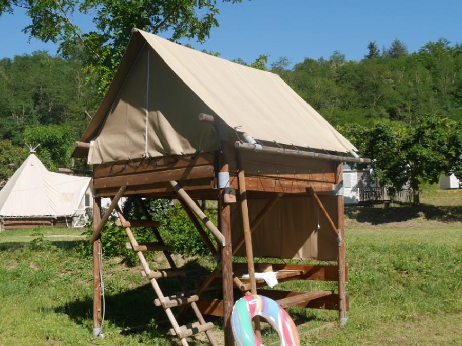 Tente en toile et en bois 2 personnes - Bivouac Standard sur pilotis -1 chambre 2