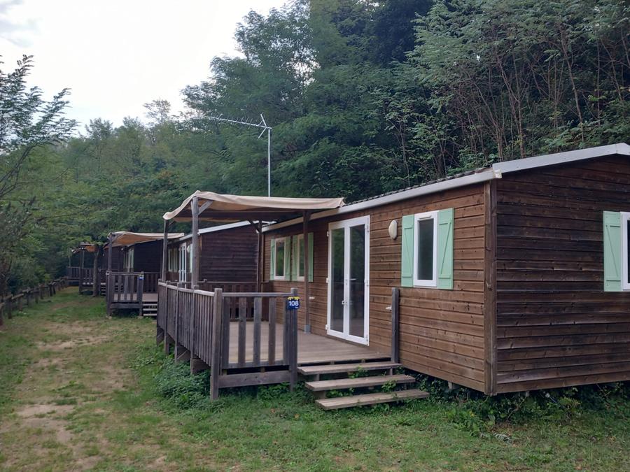 Mobilhome 6 personnes - Standard 32m² - 3ch - Terrasse couverte - TV - Climatisation 9