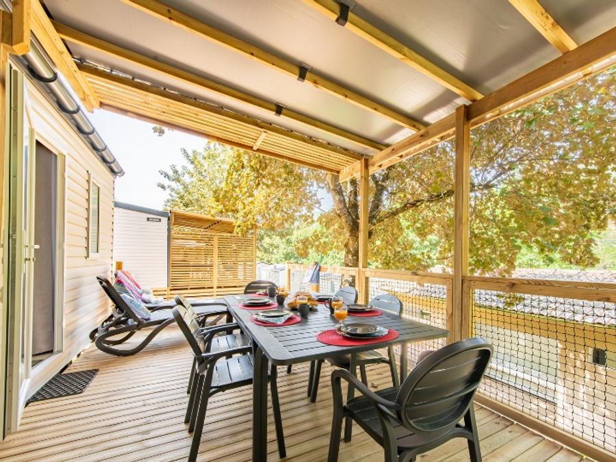 Mobilhome 4 personnes - 30m² Premium - 2 chambres - Terrasse couverte - CLIM + TV + draps + serviettes inclus 1