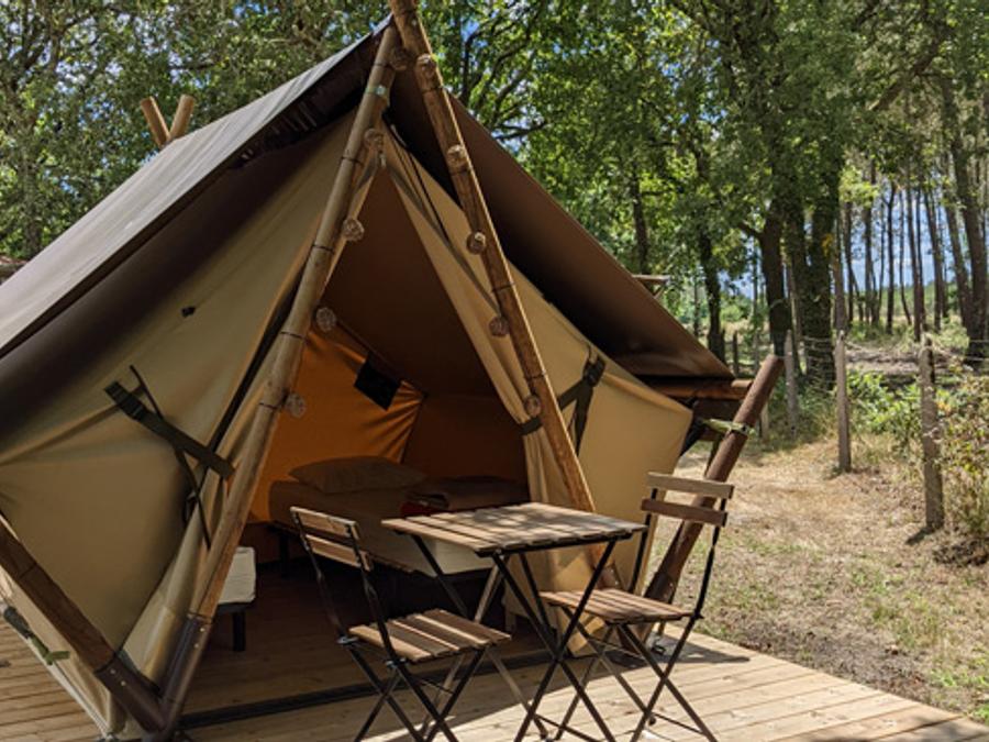 Tente en toile et en bois 2 personnes - MOOREA (Sans sanitaires et cuisine) Animaux non admis 1