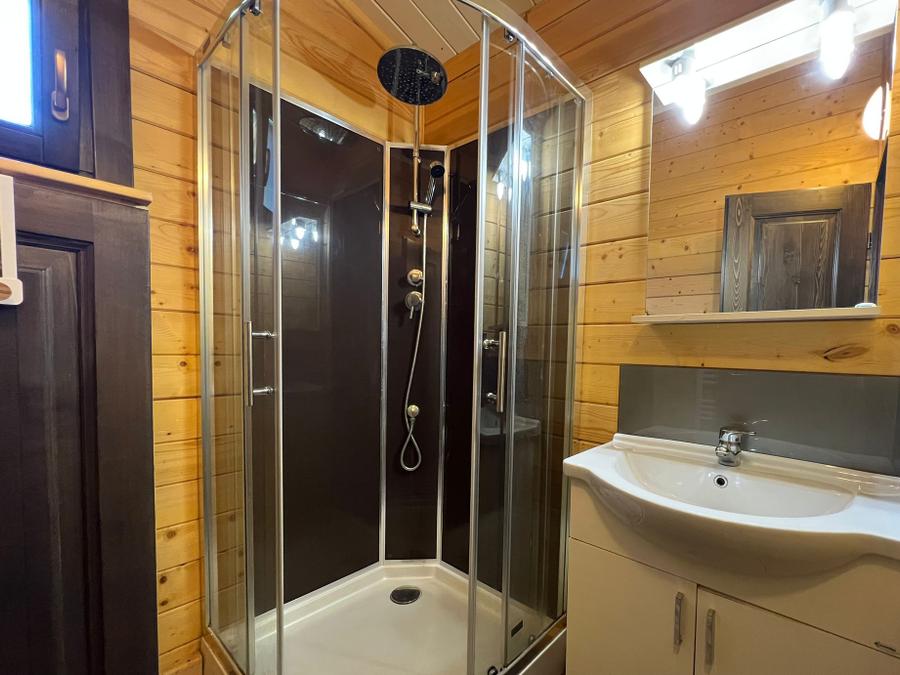 Chalet 5 personnes - Chalet CONFORT Monia 27 m² (2 chambres) + terrasse couverte de 10m² + clim réversible 4/5 pers 12