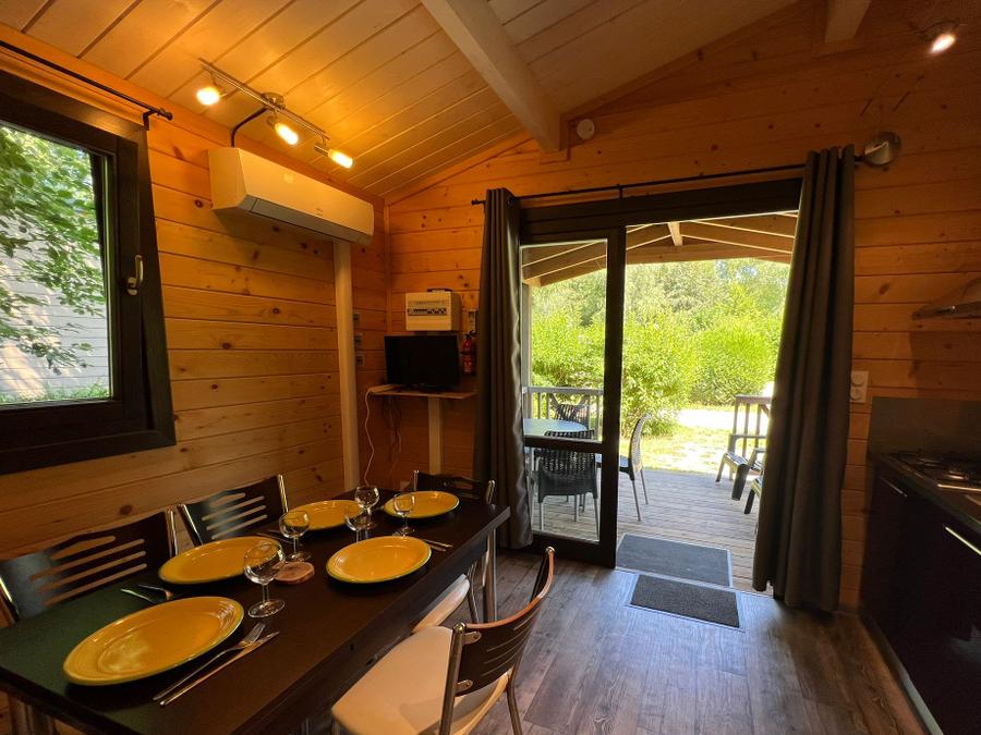 Chalet 5 personnes - Chalet CONFORT Monia 27 m² (2 chambres) + terrasse couverte de 10m² + clim réversible 4/5 pers 14