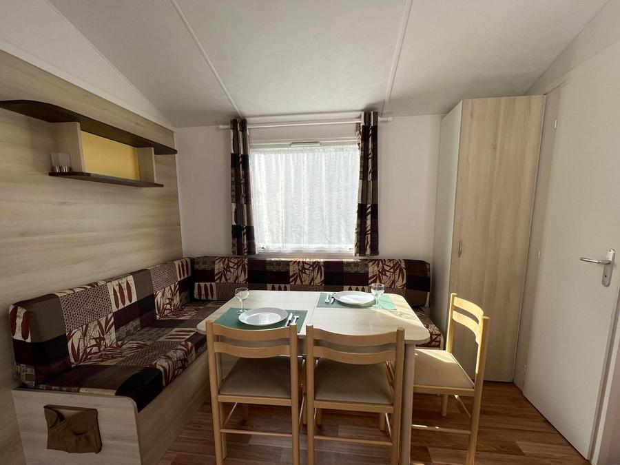 Mobilhome 6 personnes - Mobil home Bermudes Confort 30m² (3 chambres) + terrasse semi couverte de 18 m² + TV 6 pers 4