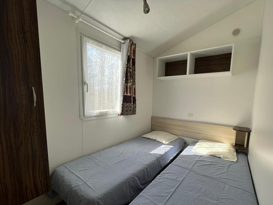 Mobilhome 6 personnes - Mobil home Bermudes Confort 30m² (3 chambres) + terrasse semi couverte de 18 m² + TV 6 pers 9