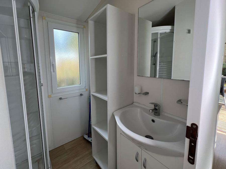 Mobilhome 4 personnes - Mobil home Watipi ECO 26 m² (2 chambres)+terrasse couverte de 7 m² 1/4 pers 13
