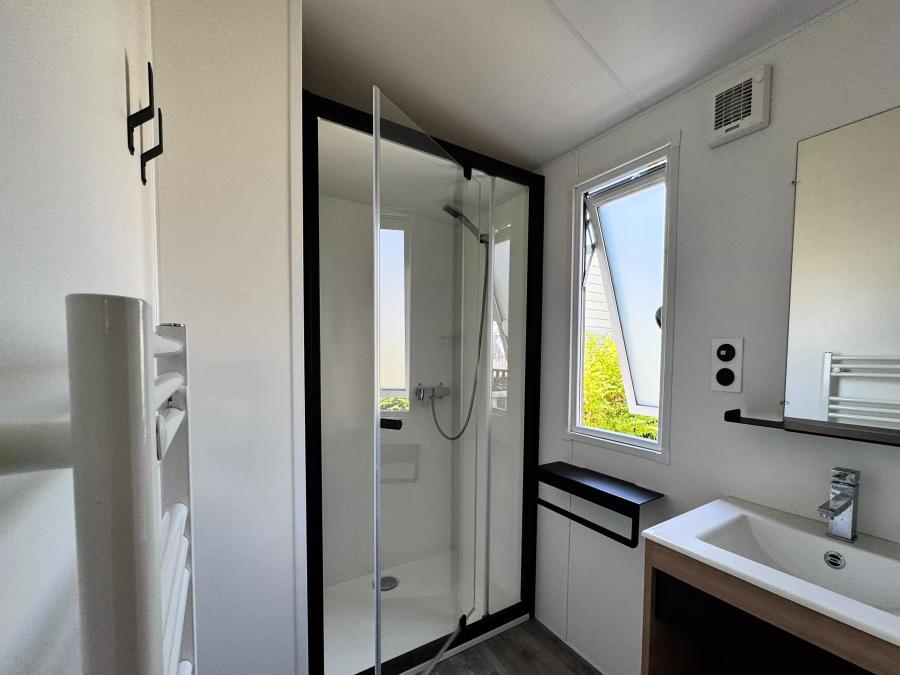 Mobilhome 4 personnes - Authentique 3 Pièces 4 Personnes Climatisé + TV 5