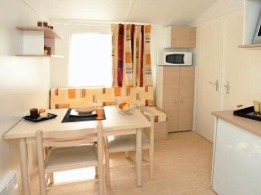 Mobilhome 4 personnes - Loisirs 3 Pièces 4 Personnes + TV 0