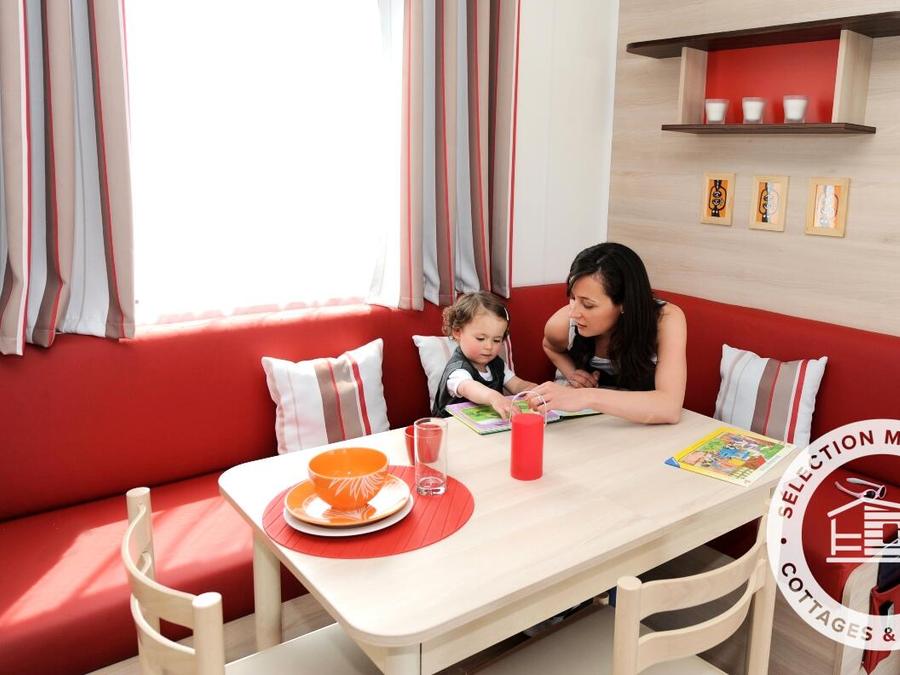 Mobilhome 5 personnes - Authentique 3 Pièces 4/5 Personnes + TV 2
