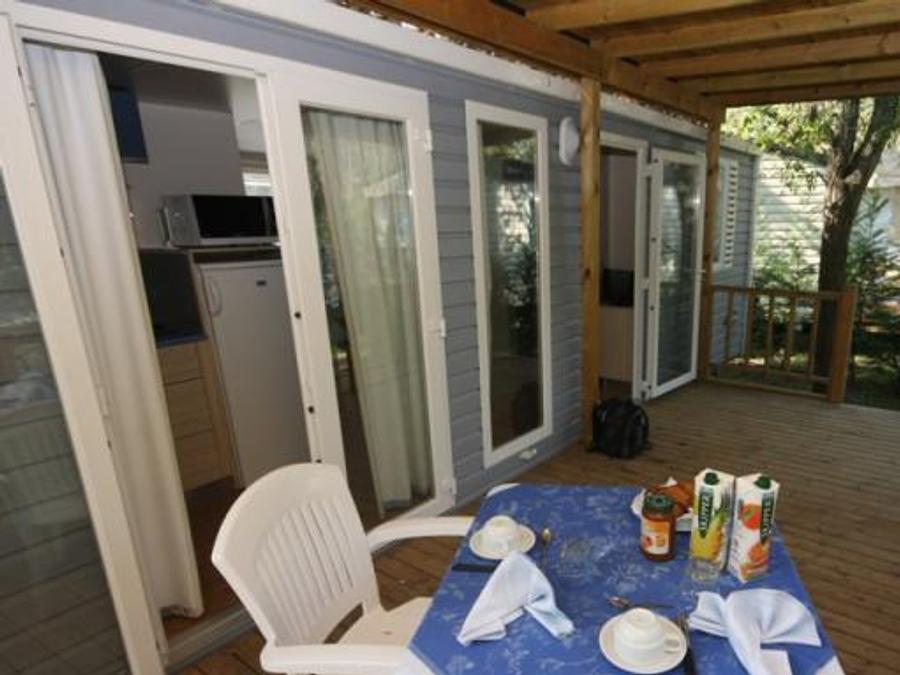 Mobilhome 5 personnes - 'Green - Lido degli Estensi' - Climatisation-TV 7