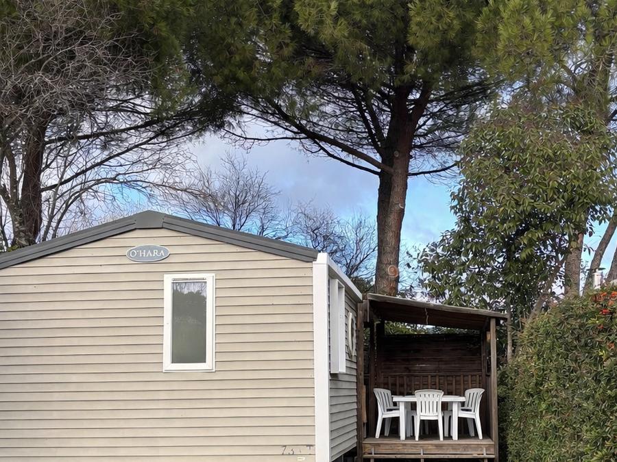 Mobilhome 4 personnes - Loggia Confort 24 m² 2 chambres + terrasse couverte + TV 5