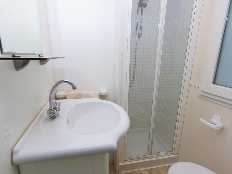 Mobilhome 4 personnes - GIGLIO (inclus : piscine, salle de sport et service plage) 4