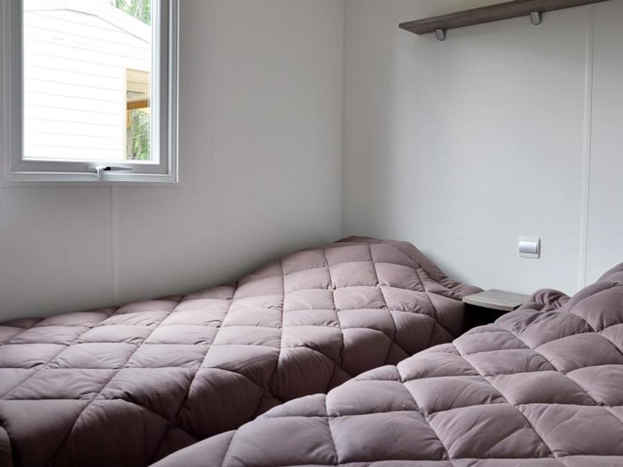 Mobilhome 4 personnes - Mobil-Home Confort 25m² Loggia - 2 chambres + Terrasse couverte 4 pers 7