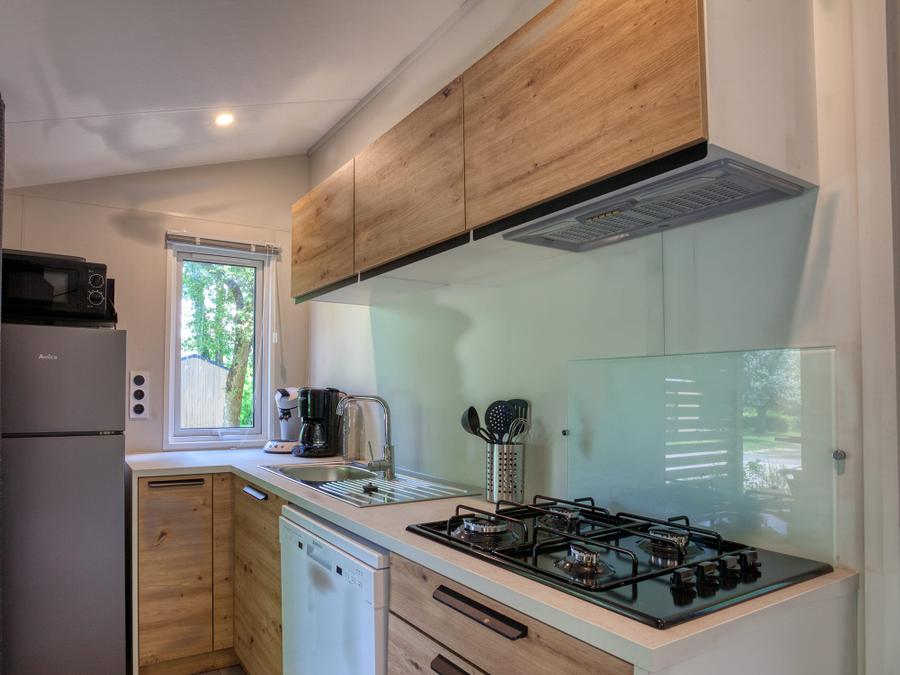 Mobilhome 6 personnes - Mobil-Home Premium 33m² Bahia - 3 chambres + terrasse semi-couverte + LV + TV + CLIM 6 pers 10
