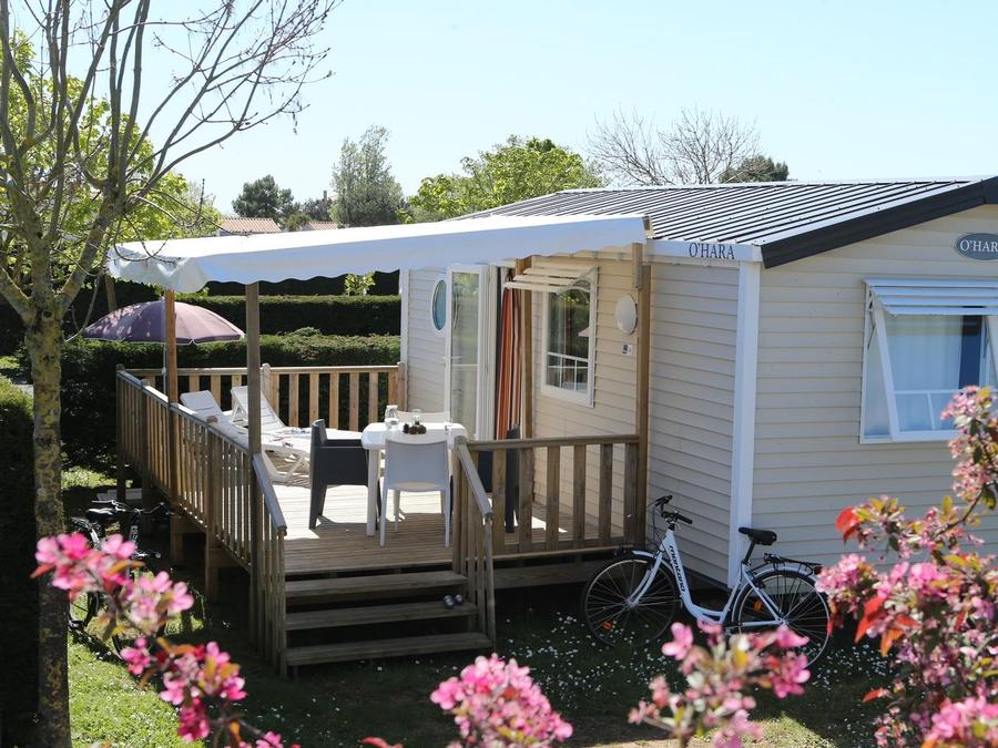 Mobilhome 4 personnes - Mobil-Home CONFORT 27,5m² (2 chambres) + TV + terrasse semi-couverte | 4 personnes 0