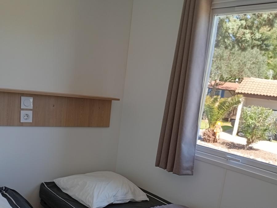 Mobilhome 4 personnes - Mobil-Home Prestige