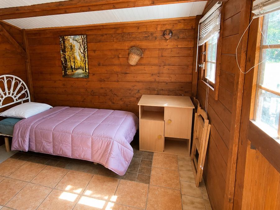 Chalet 2 personnes - Petit Chalet bois dortoir (sans cuisine, ni eau) 4