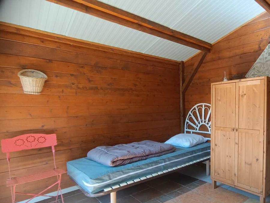 Chalet 2 personnes - Petit Chalet bois dortoir (sans cuisine, ni eau) 2