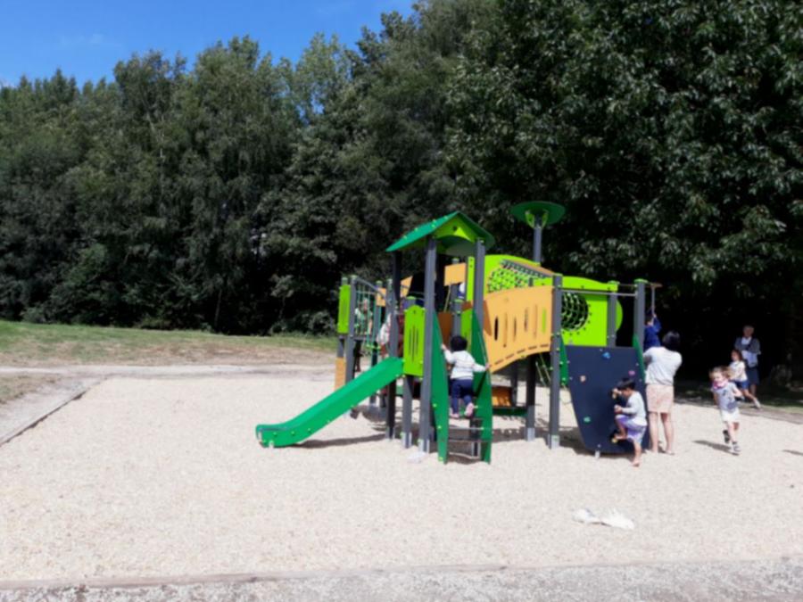 Gîte 4 personnes - 2 gîtes 2 personnes avec porte communicante 6