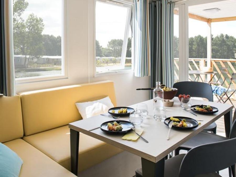 Mobilhome 2 personnes - Family - prix inclus pour 2 personnes, 4 personnes en options payante a réserver auprès du camping 0