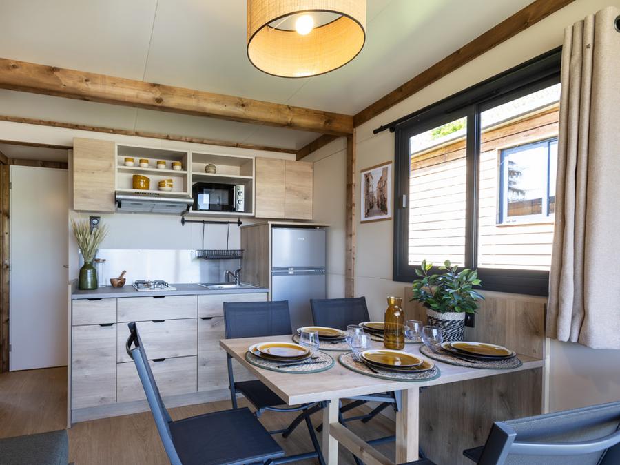 Chalet 2 personnes - SATORI - 2 Chambres - PRIX INCLUS 2 PERSONNES 1