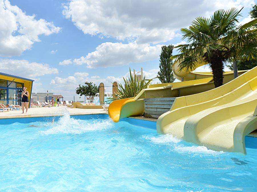 Camping Domaine Des Guifettes 3*