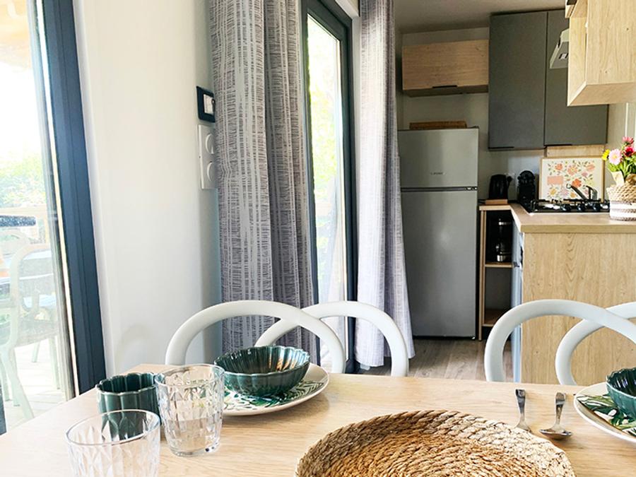 Mobilhome 6 personnes - PREMIUM 32m² - 3 chambres - TV - lave-vaisselle - climatisation - terrasse 6