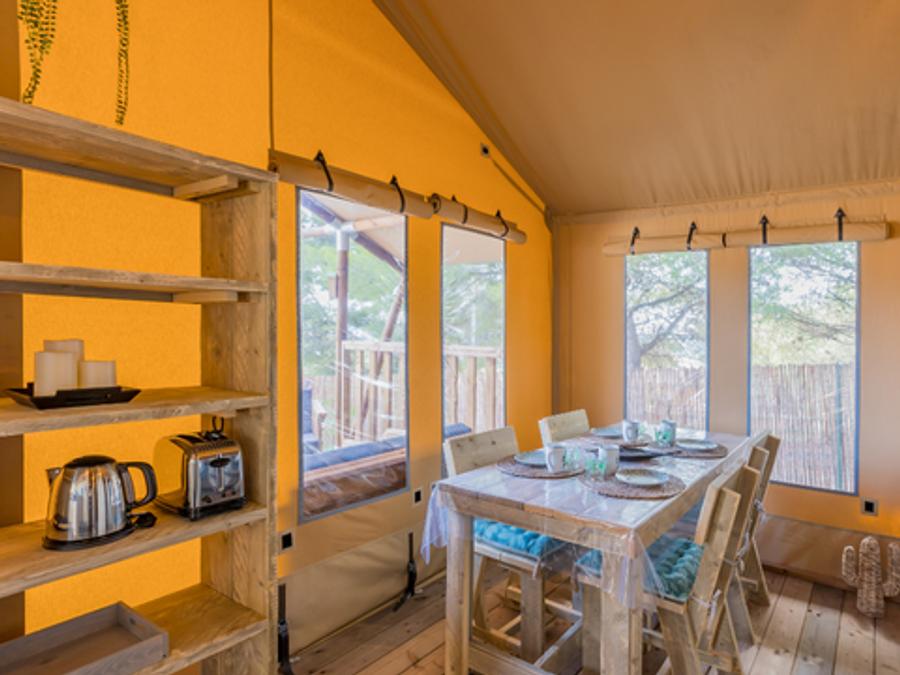 Tente en toile et en bois 4 personnes - Glamping Lodge PREMIUM RIVER 27m² - 2 chambres - TV - clim - terrasse couverte - vue rivière 7