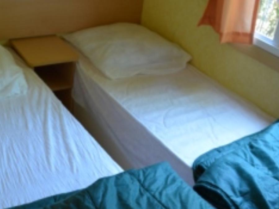 Mobilhome 4 personnes - Mobil Home A 4P sans sanitaire (+ 15 ans) 4