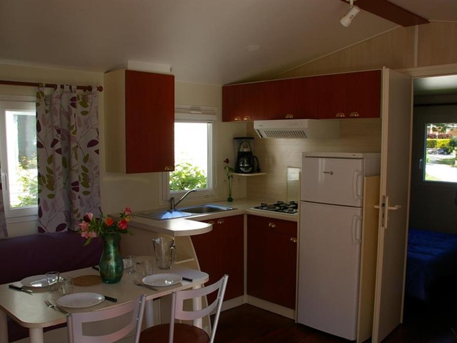 Mobilhome 4 personnes - MH2 FRONSAC, avec sanitaires 2