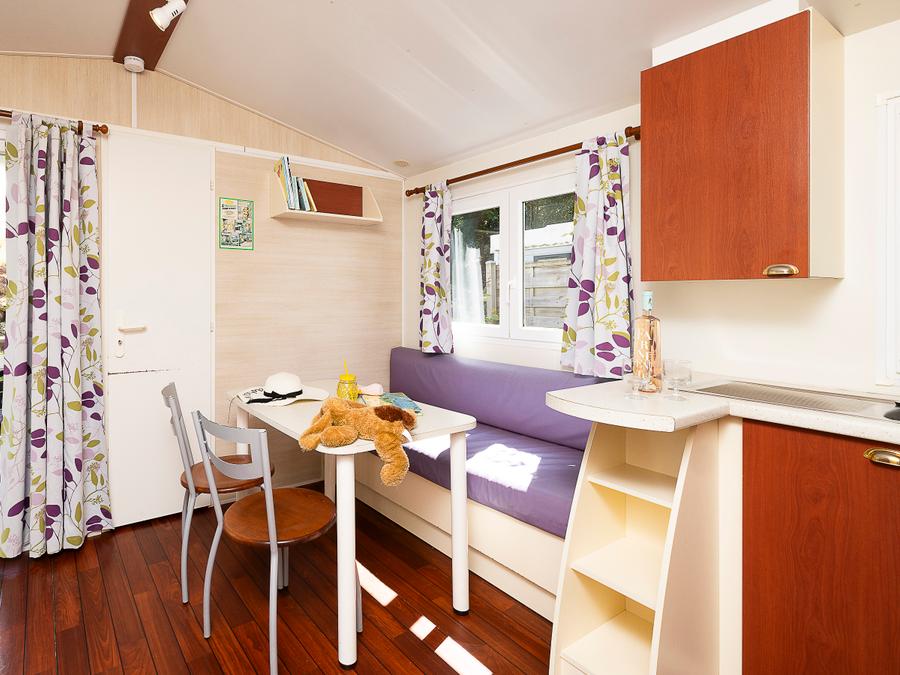 Mobilhome 4 personnes - MH2 FRONSAC, avec sanitaires 9