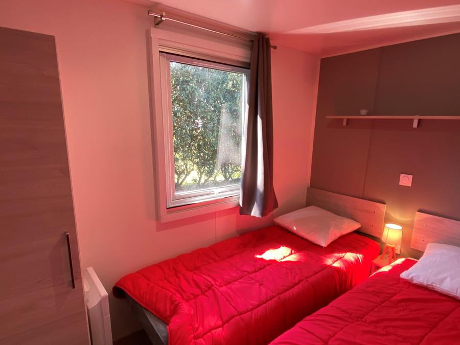 Mobilhome 6 personnes - Homeflower Premium 3 chambres avec terrasse couverte + Lave Vaisselle 4