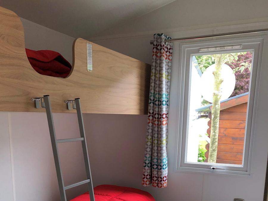 Mobilhome 4 personnes - Confort 27m² PMR 2 chambres dont terrasse + TV 5