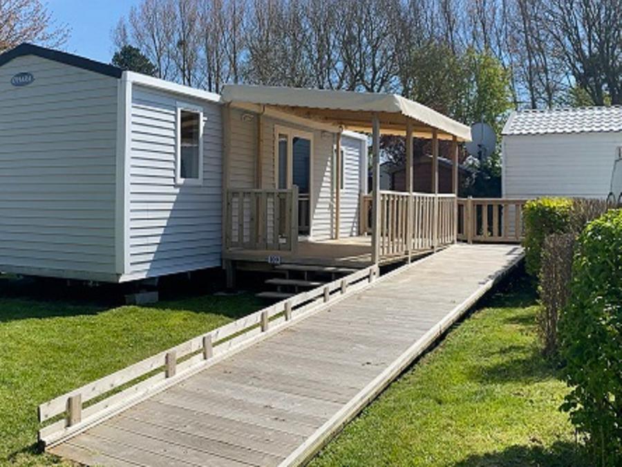 Mobilhome 4 personnes - Confort 27m² PMR 2 chambres dont terrasse + TV 0