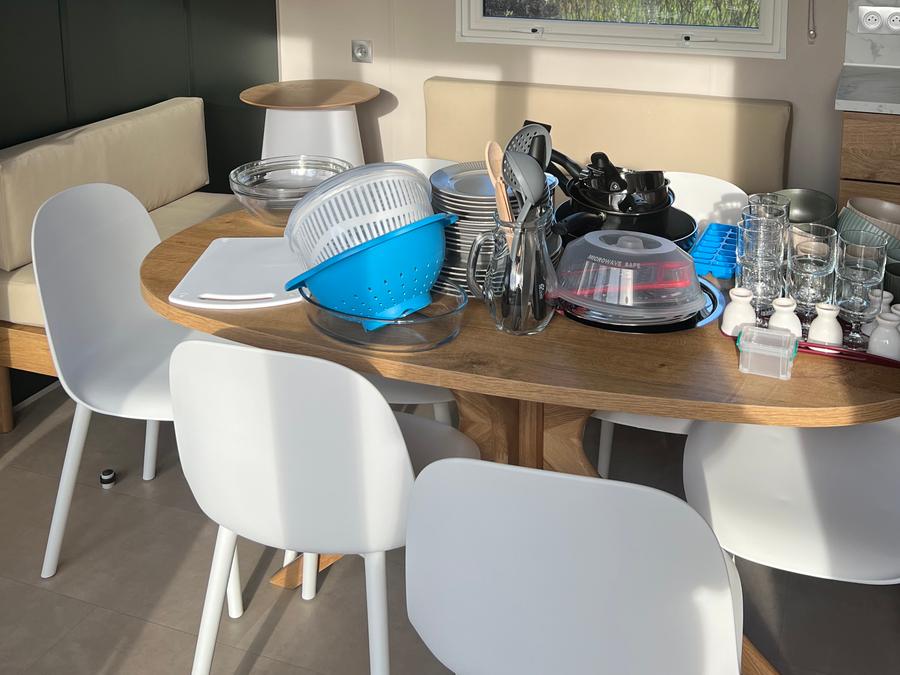 Mobilhome 6 personnes - 35m² Premium (3ch-6pers) + Terrasse + TV + LV 1
