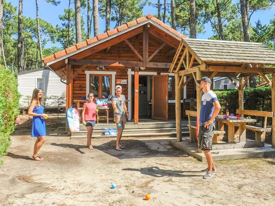Chalet 5 personnes - BOIS - 2 chambres 0