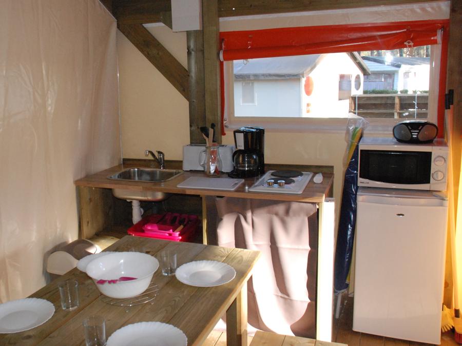 Tente en toile et en bois 5 personnes - RESASOL - 2 chambres 6